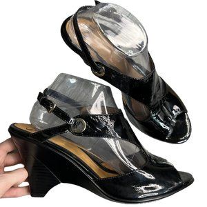 Sofft Patent Leather Back Slingback Cutout Sandals Pumps 9 1/2